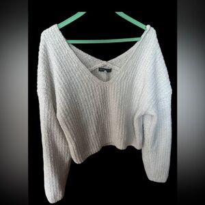Kendall & Kylie small cropped sweater top